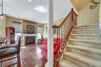 16 Gillian Ct in Monroe, NY - Building Photo - Building Photo