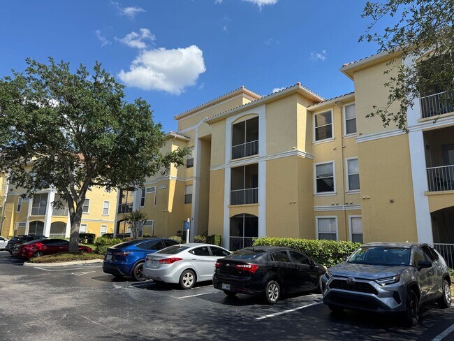 1420 Lake Shadow Cir in Maitland, FL - Building Photo - Building Photo