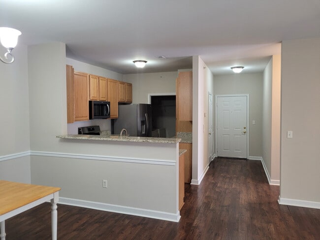 9809 Hyde Glen Ct in Charlotte, NC - Foto de edificio - Building Photo