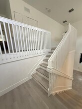 156 NE 24th Ave in Homestead, FL - Building Photo - Building Photo