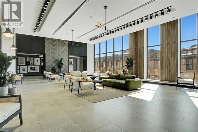 50 Grand Ave S in Cambridge, ON - Building Photo - Building Photo