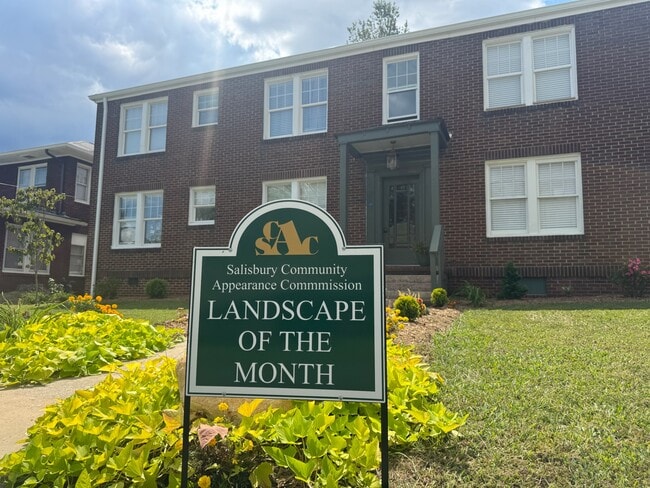 129 W Thomas St, Unit 3 in Salisbury, NC - Building Photo - Building Photo