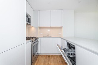 107 Columbia Rd in Boston, MA - Building Photo - Building Photo