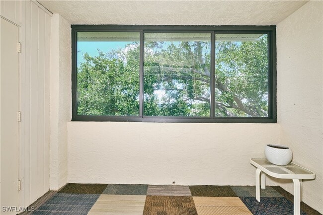 property at 5959 Winkler Rd