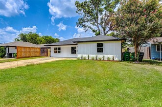 6406 Granite St in Houston, TX - Building Photo - Building Photo