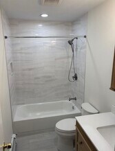 160 McKay Rd in Huntington Station, NY - Building Photo - Building Photo