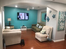 2319 56th St in Galveston, TX - Building Photo