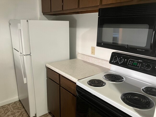 37 Belmont St, Unit 27