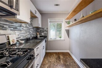 1507 Pease Rd in Austin, TX - Building Photo - Building Photo