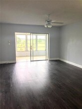 1010 Country Club Dr-Unit -308 in Margate, FL - Building Photo - Building Photo