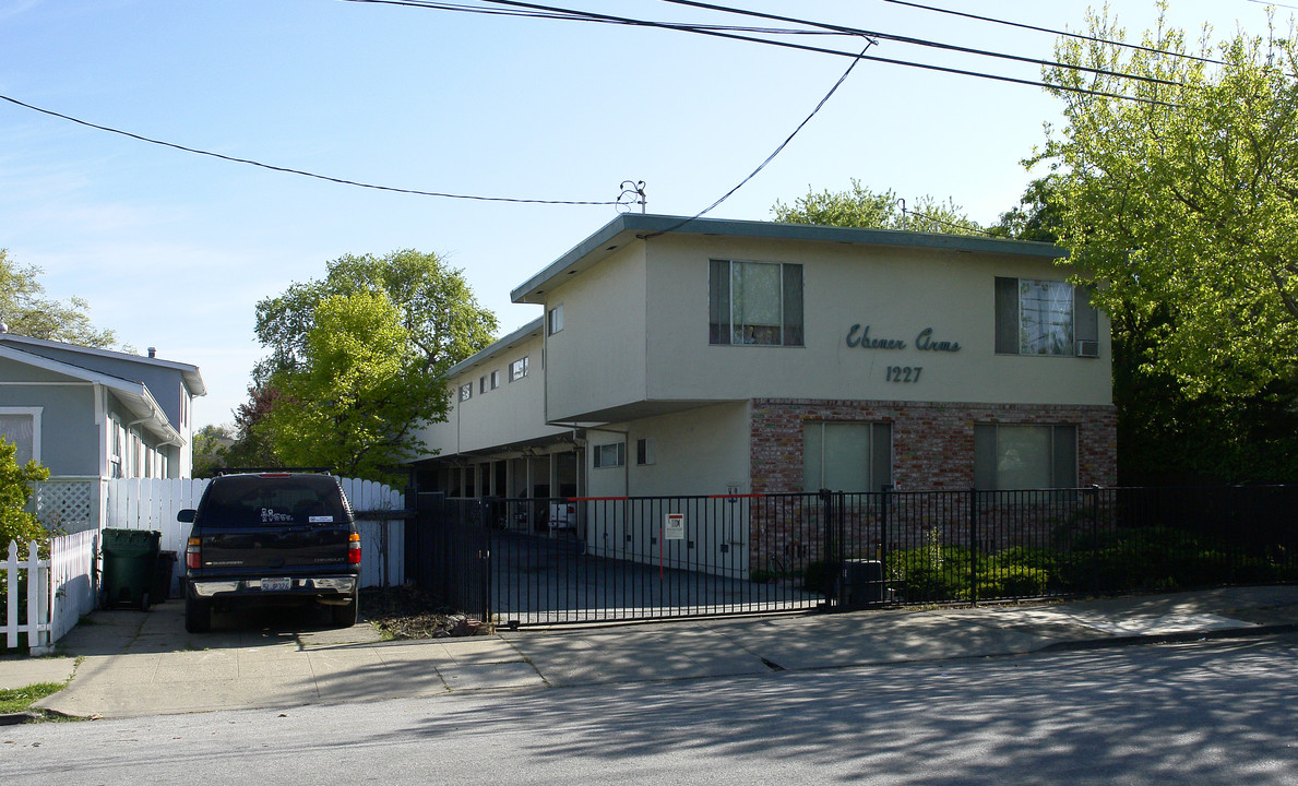 Ebener Arms Apartments in Redwood City, CA - Building Photo