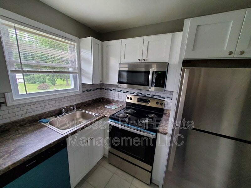 41 Jacobstown Rd in Plumsted, NJ - Building Photo