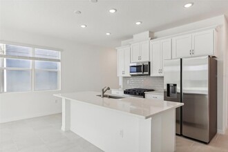 27508 Stellar Sea Way in Howey In The Hills, FL - Building Photo - Building Photo