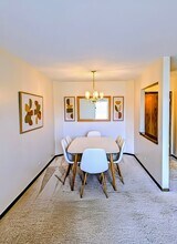 6400 W Berteau Ave in Chicago, IL - Building Photo - Building Photo