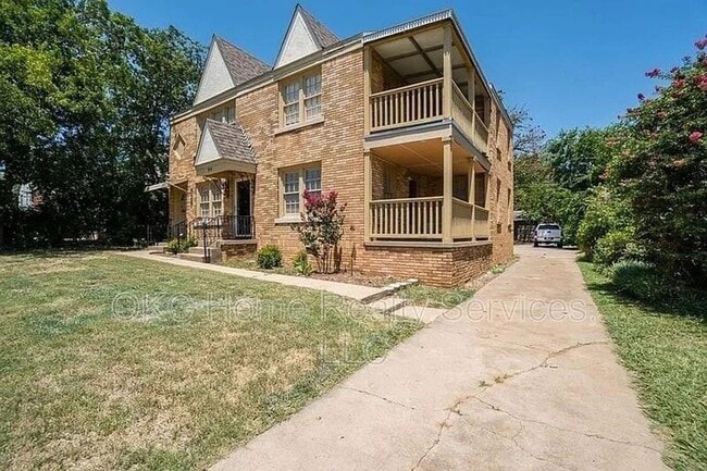 property at 911 NW 36th Terrace