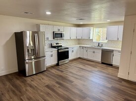 1134 E Brown St in Phoenix, AZ - Building Photo