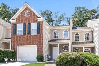 336 Parkview Manor Dr in Tucker, GA - Building Photo - Building Photo