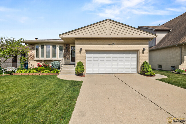 property at 507 Eastman Ct
