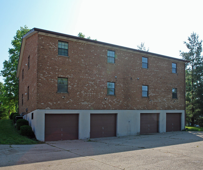 39-41 Orphanage Rd in Fort Mitchell, KY - Building Photo - Building Photo