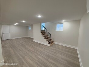 730 Hazel St in Louisville, KY - Building Photo - Building Photo