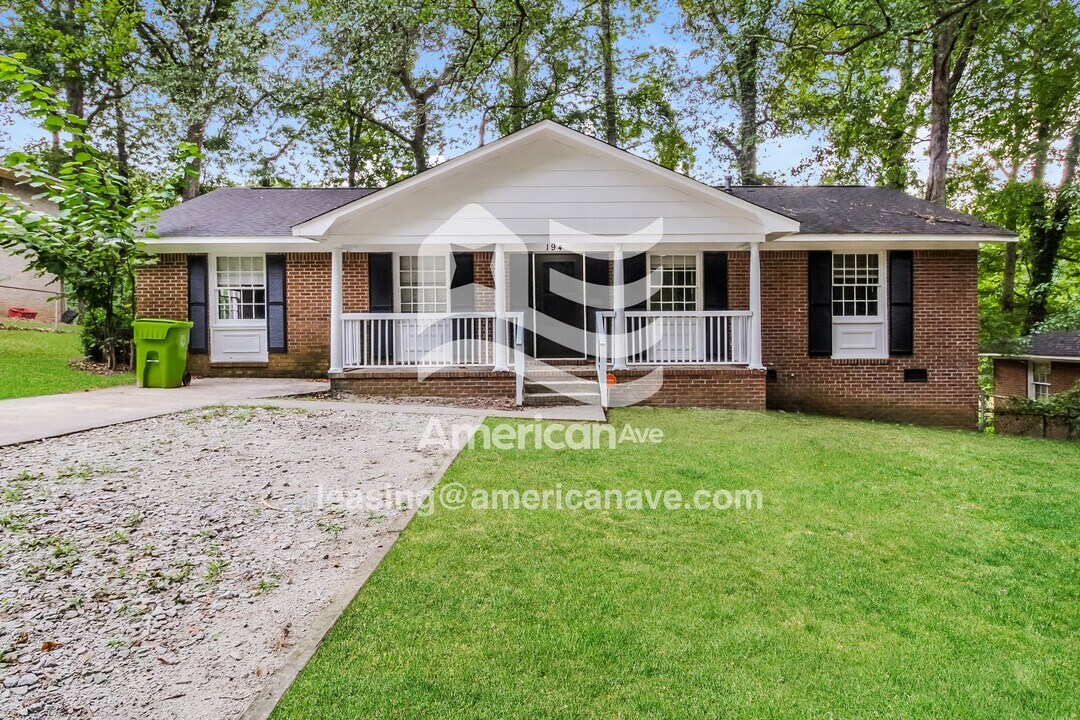 194 Waterford Dr in Columbia, SC - Building Photo