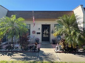 1606 Flint Dr W in Clearwater, FL - Building Photo