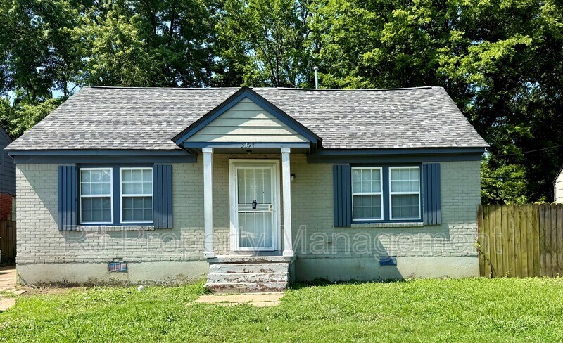 3397 Farmville Rd in Memphis, TN - Building Photo