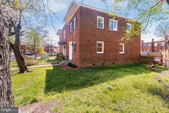 3724 Mark Dr in Alexandria, VA - Building Photo - Building Photo