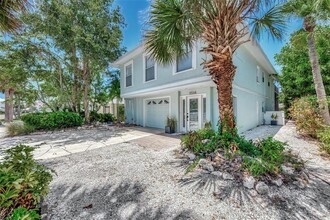 5516 Avenida Del Mare in Siesta Key, FL - Building Photo - Building Photo