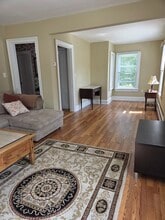 71 Housatonic St, Unit Upper Level in Lenox, MA - Building Photo - Building Photo