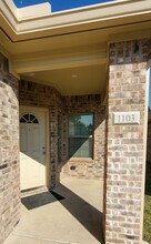 525 E Spring Valley Rd, Unit 1301 in Hewitt, TX - Foto de edificio - Building Photo