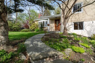 23 Kathleen Ln in Mt Kisco, NY - Building Photo - Building Photo
