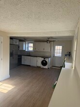 27 Jasper St, Unit 1 Bedroom Appartment in Saugus, MA - Building Photo - Building Photo