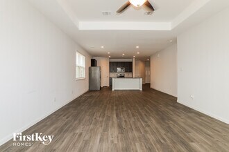 2647 Hoffman Ln in Conroe, TX - Building Photo - Building Photo