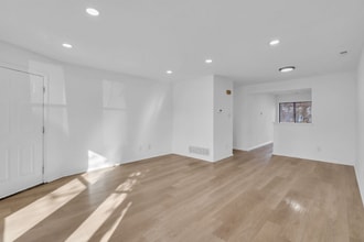 54 Hopewell Ln in Sicklerville, NJ - Building Photo - Building Photo