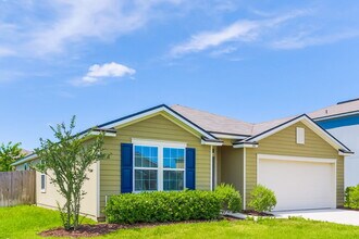 2096 Pebble Point Dr in Green Cove Springs, FL - Foto de edificio - Building Photo