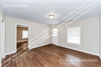 806 N Main Ave in Sylacauga, AL - Building Photo - Building Photo