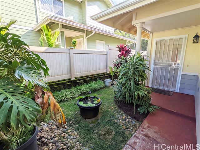 95-1021-1021 Wikao St in Mililani, HI - Building Photo