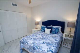 244 Indies Dr E in Naples, FL - Building Photo - Building Photo