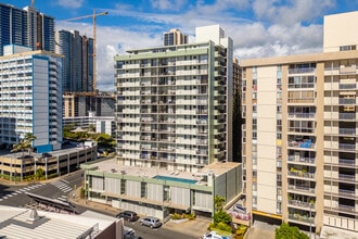 Kapiolani Towers in Honolulu, HI - Building Photo - Building Photo