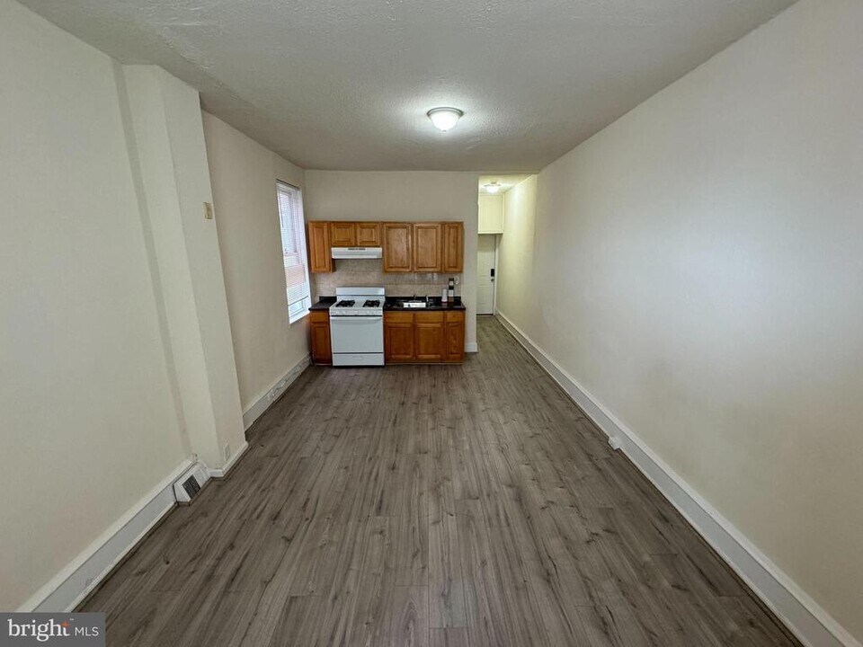 1238 W Lehigh Ave-Unit -2R in Philadelphia, PA - Building Photo