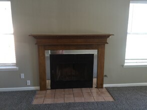 310 Park Leaf in Peachtree City, GA - Building Photo - Building Photo
