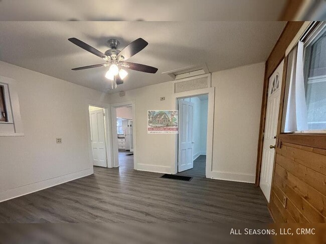 908 W Cucharras St in Colorado Springs, CO - Building Photo - Building Photo