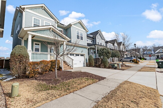 property at 1912 Split Rail Pl