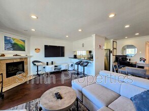 320 Hermosa Ave in Hermosa Beach, CA - Building Photo - Building Photo