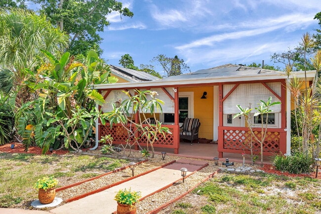 1111 32nd St N in St. Petersburg, FL - Building Photo - Building Photo
