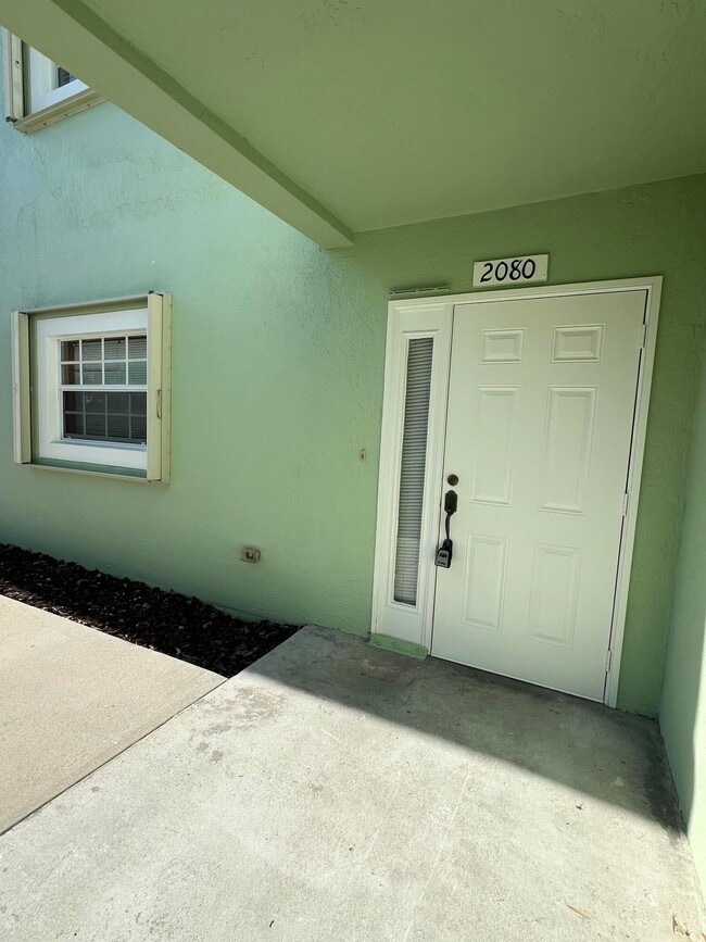 2080 SE Wild Meadow Cir in Port St. Lucie, FL - Foto de edificio - Building Photo