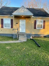 1370 Kingsley Ave in Dayton, OH - Building Photo - Building Photo