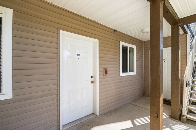 501 Voltaire Ct in Bellingham, WA - Foto de edificio - Building Photo