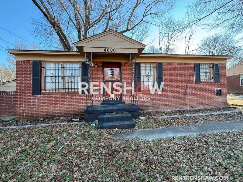 4606 Percy Rd in Memphis, TN - Building Photo